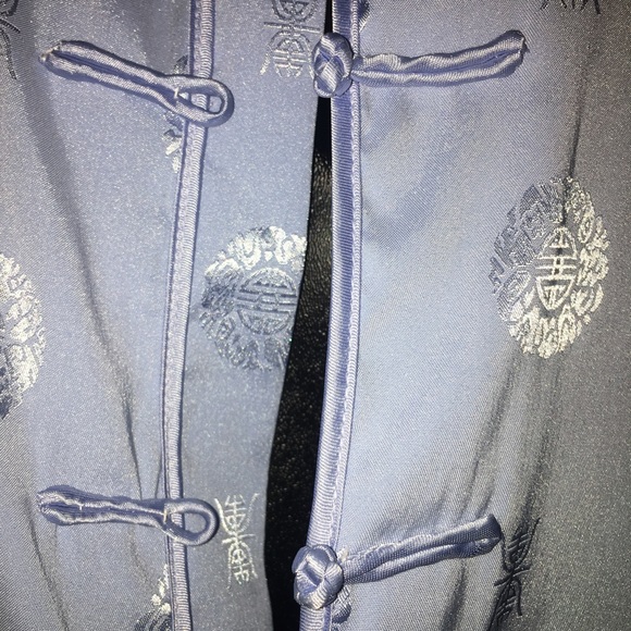 Silk Chinese Tea Time Top - Picture 3 of 7